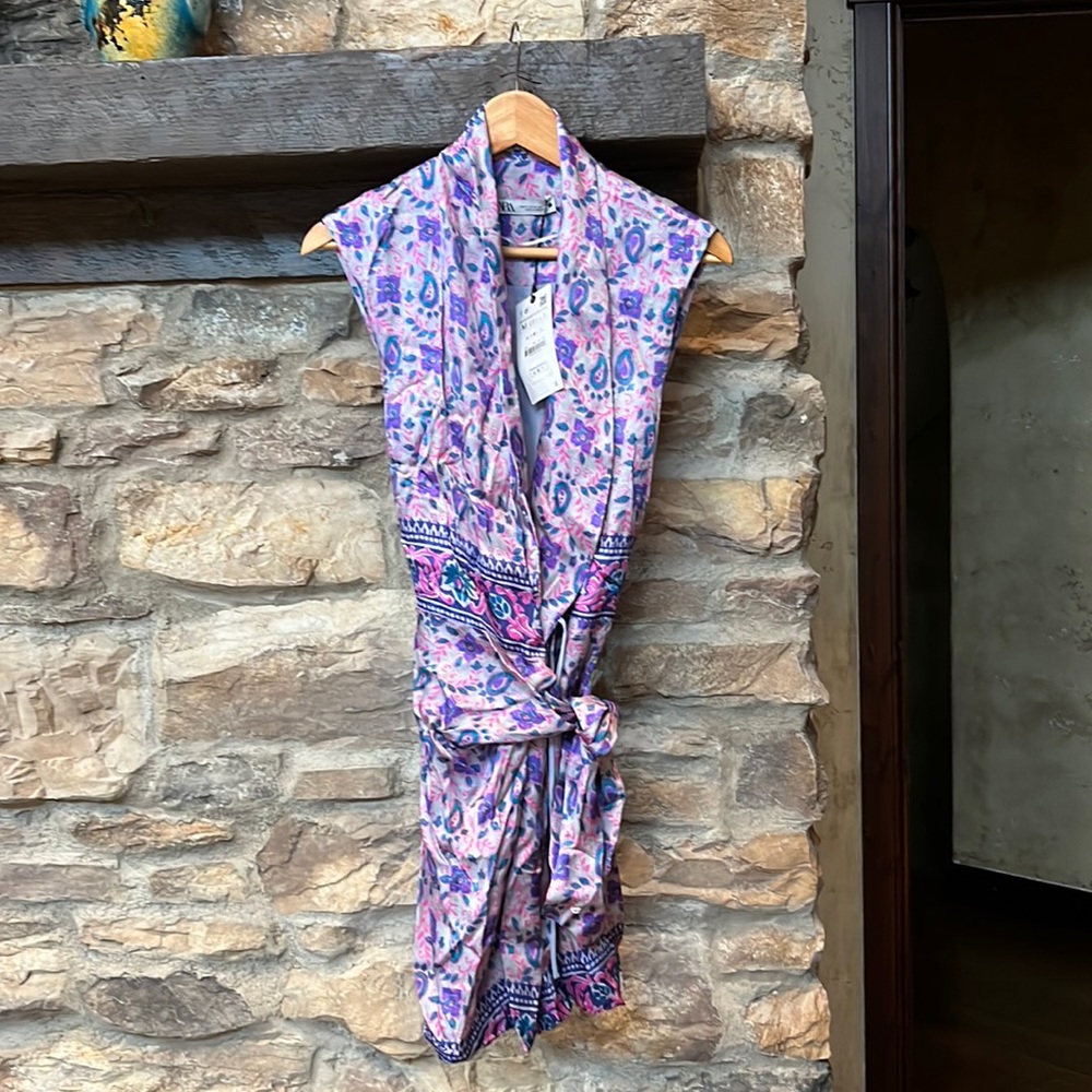 Beautiful dress by Zara